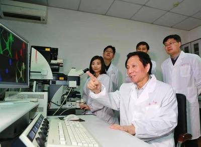 顧曉松院士當(dāng)選中國醫(yī)學(xué)科學(xué)院首批學(xué)部委員 彰顯南通大學(xué)科研實(shí)力